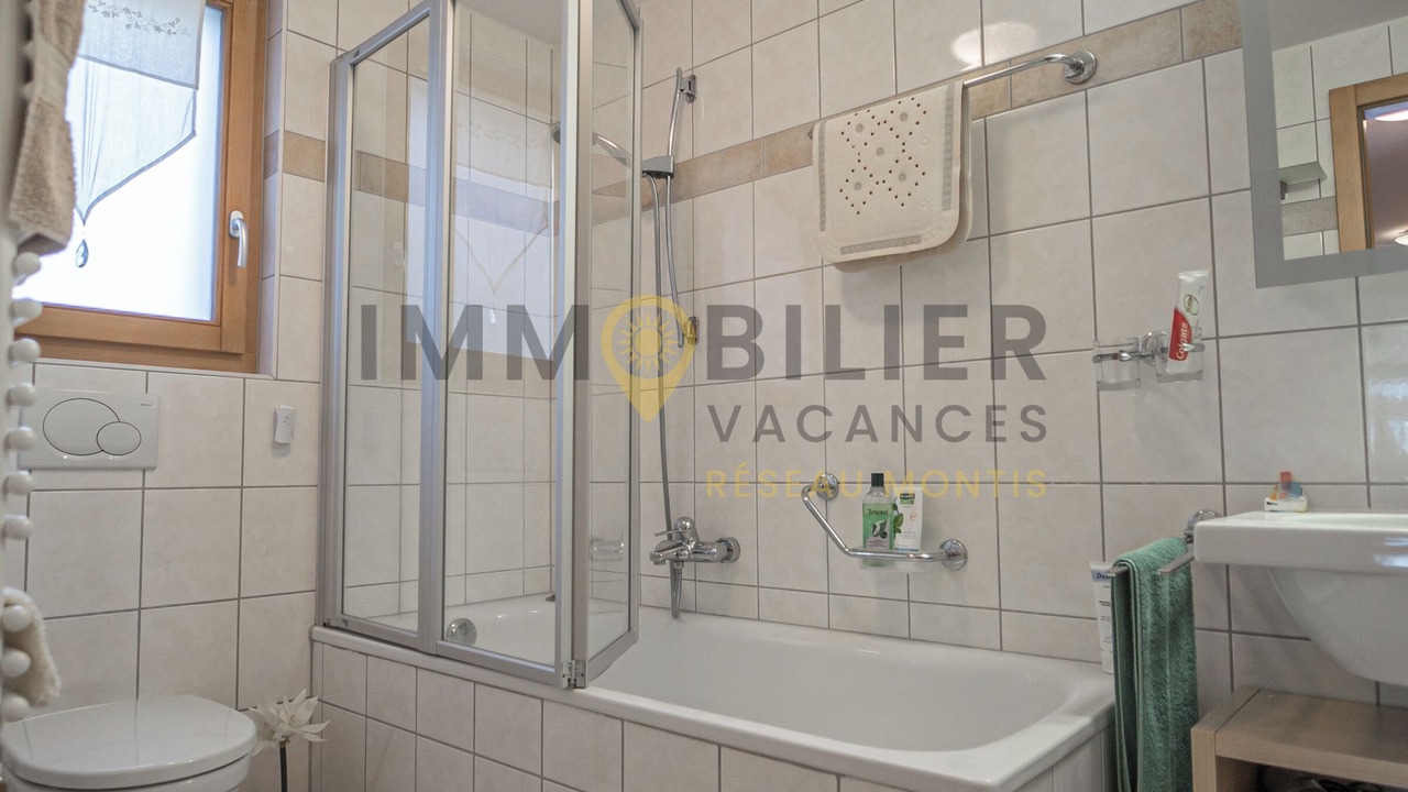 Photo of Bathroom in St. Luc
