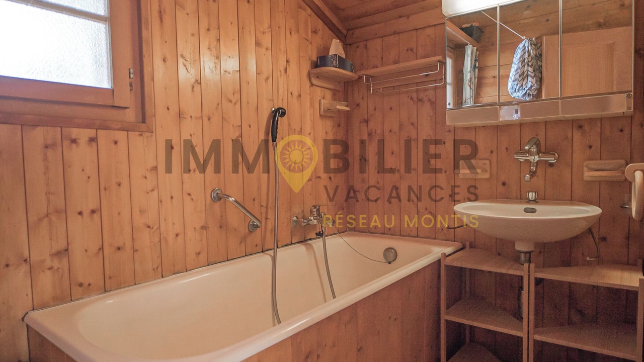 Photo of Bathroom in St. Luc