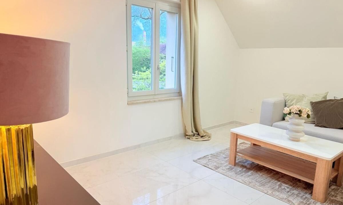 Photo of Livingroom in Biel
