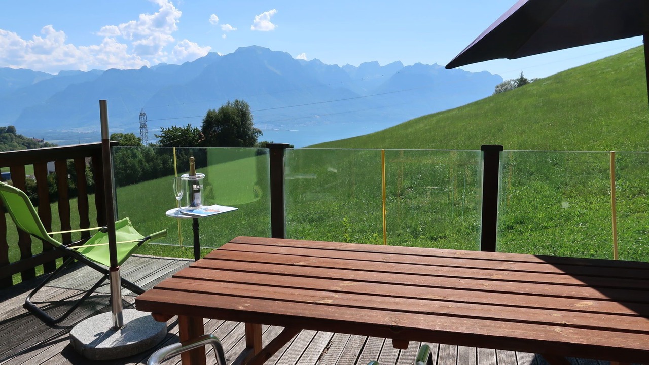 Photo of Others in Montreux