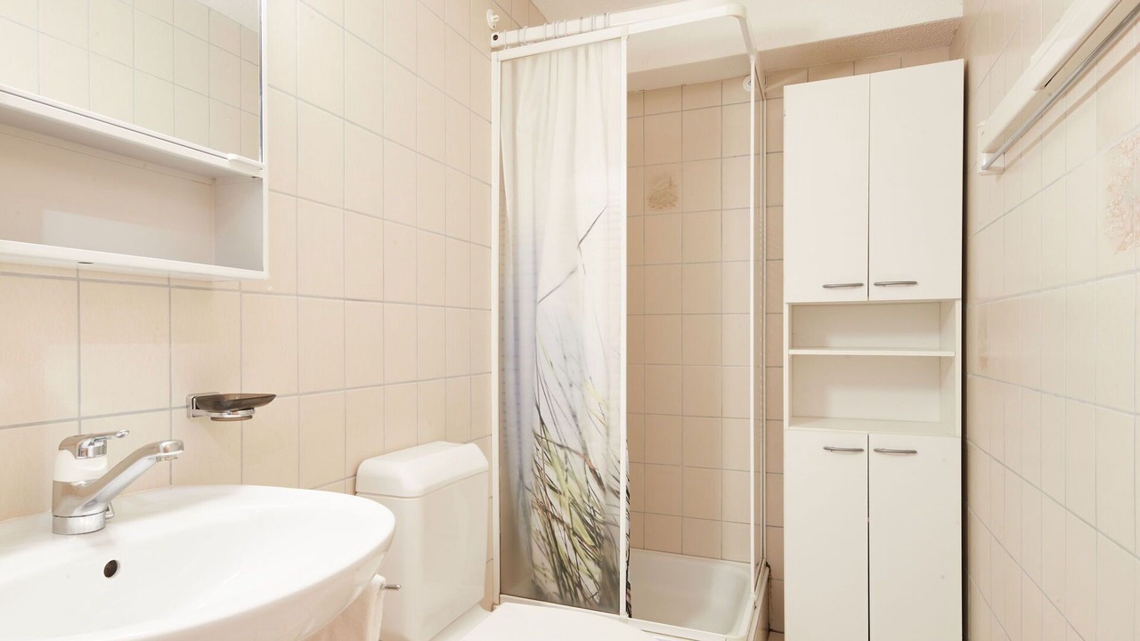 Photo of Bathroom in Vex