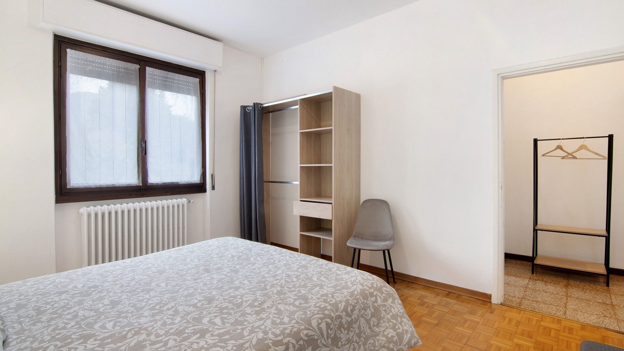 Photo of Bedroom in Dongo