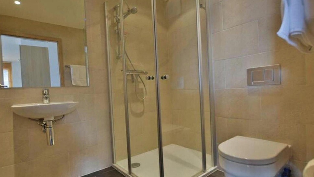 Photo of Bathroom in Salins