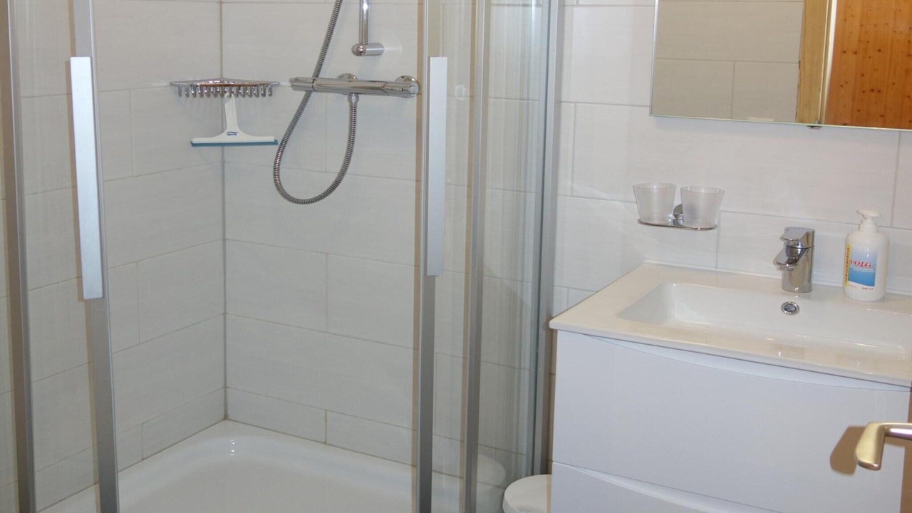 Photo of Bathroom in Salins