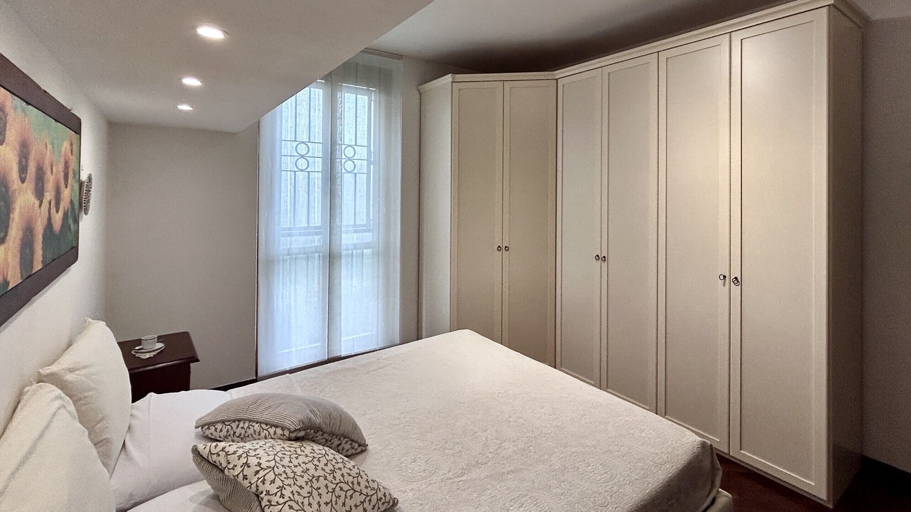 Photo of Bedroom in Pero
