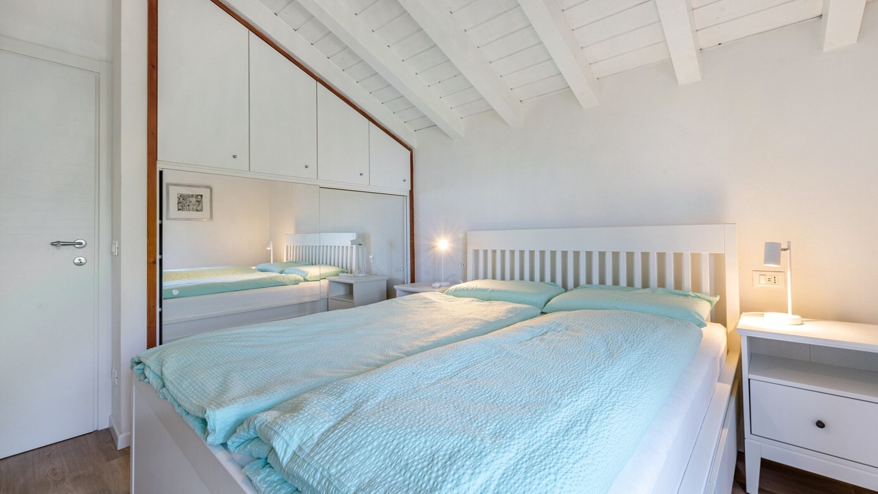 Photo of Bedroom in Toscolano Maderno