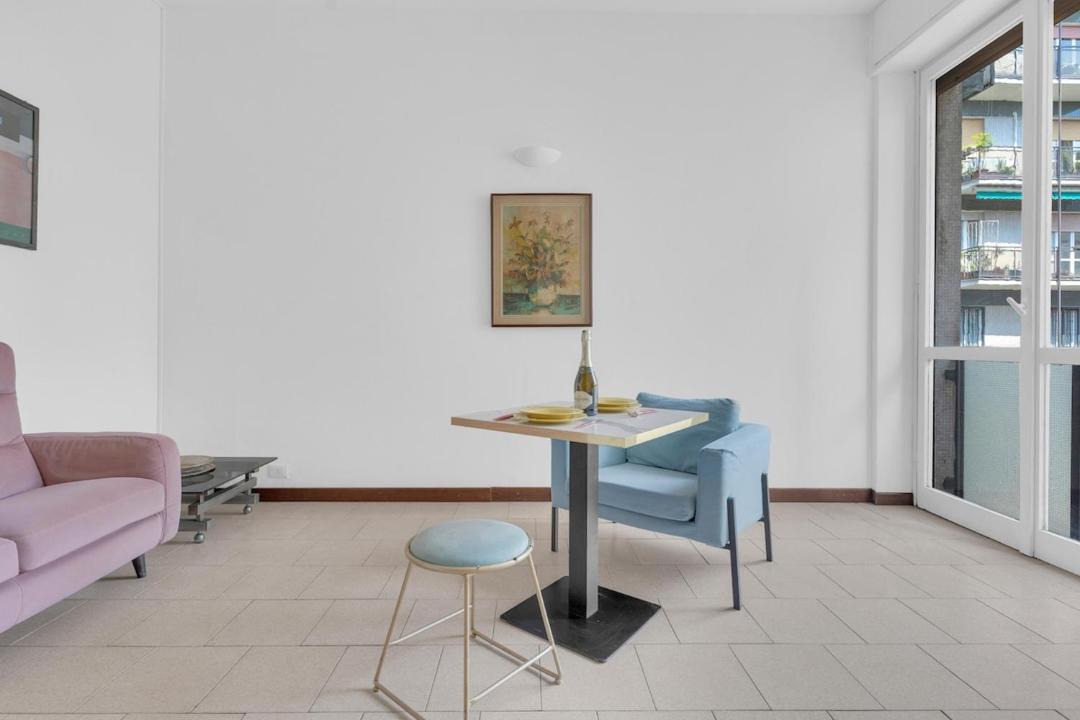 Photo of Livingroom in Chinatown