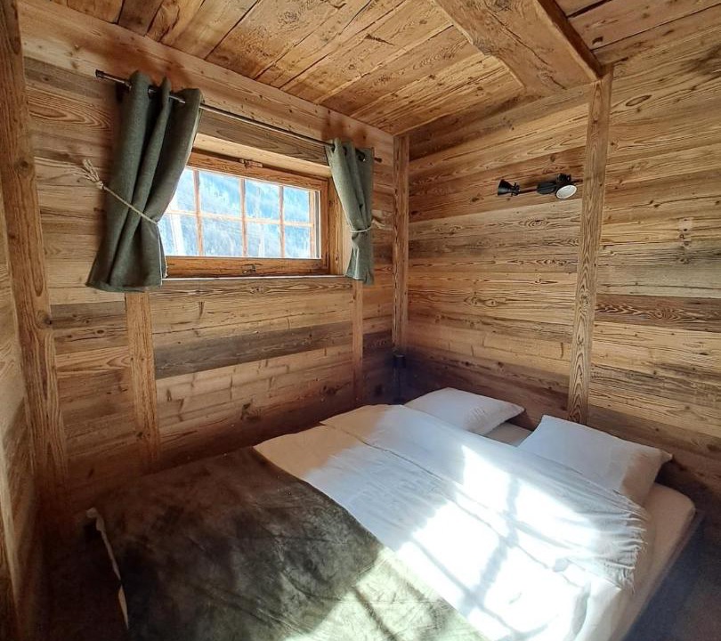 Photo of Bedroom in Evolene