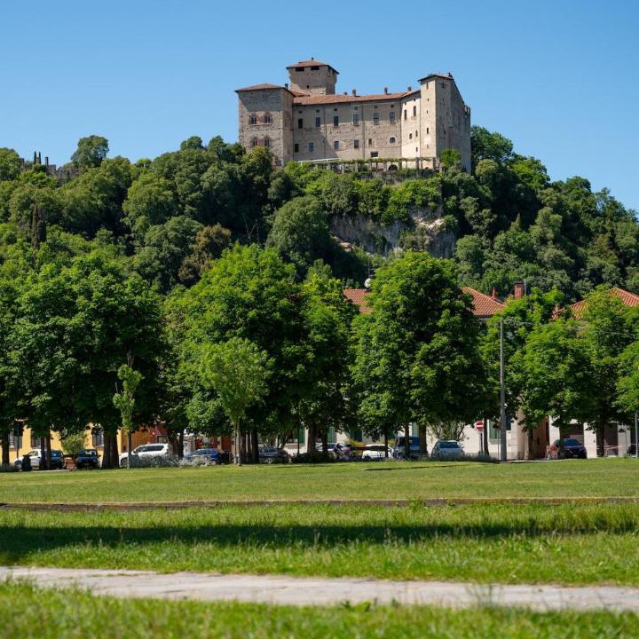 Photo of Others in Angera