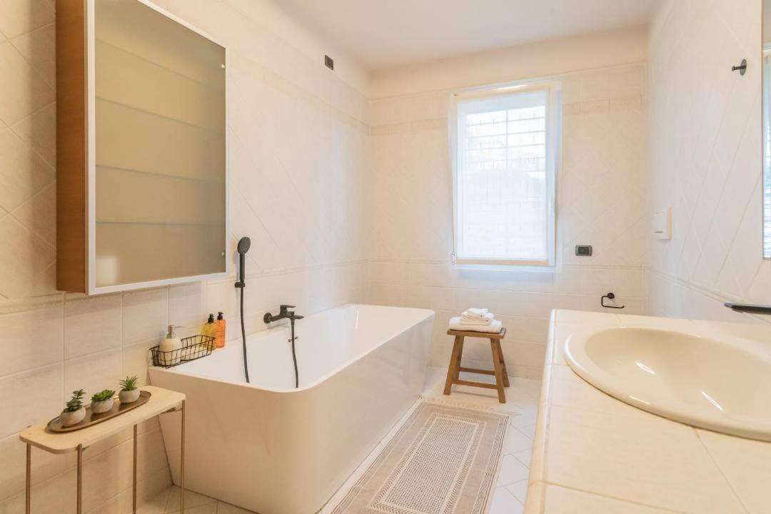 Photo of Bathroom in Montano Lucino