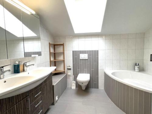 Photo of Bathroom in Engollon