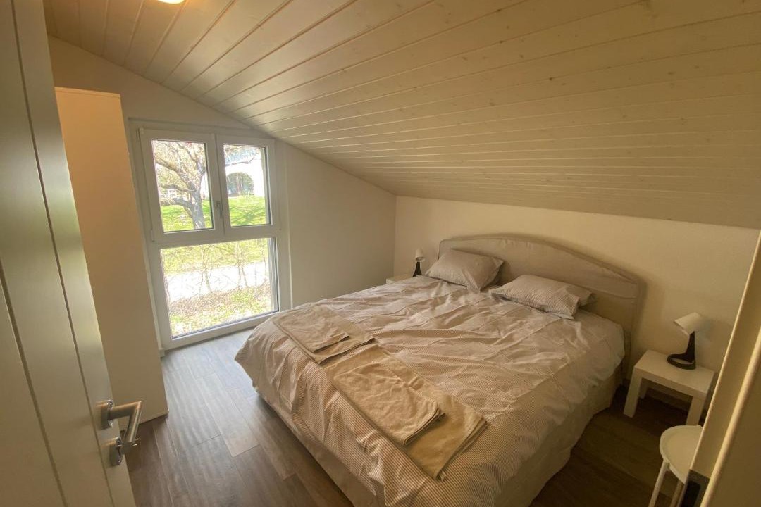 Photo of Bedroom in Engollon