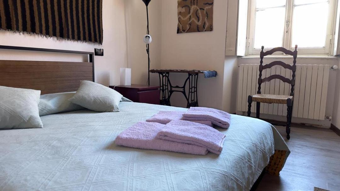 Photo of Bedroom in Laveno