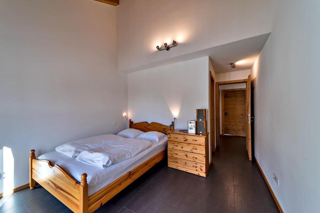 Photo of Bedroom in Madulain