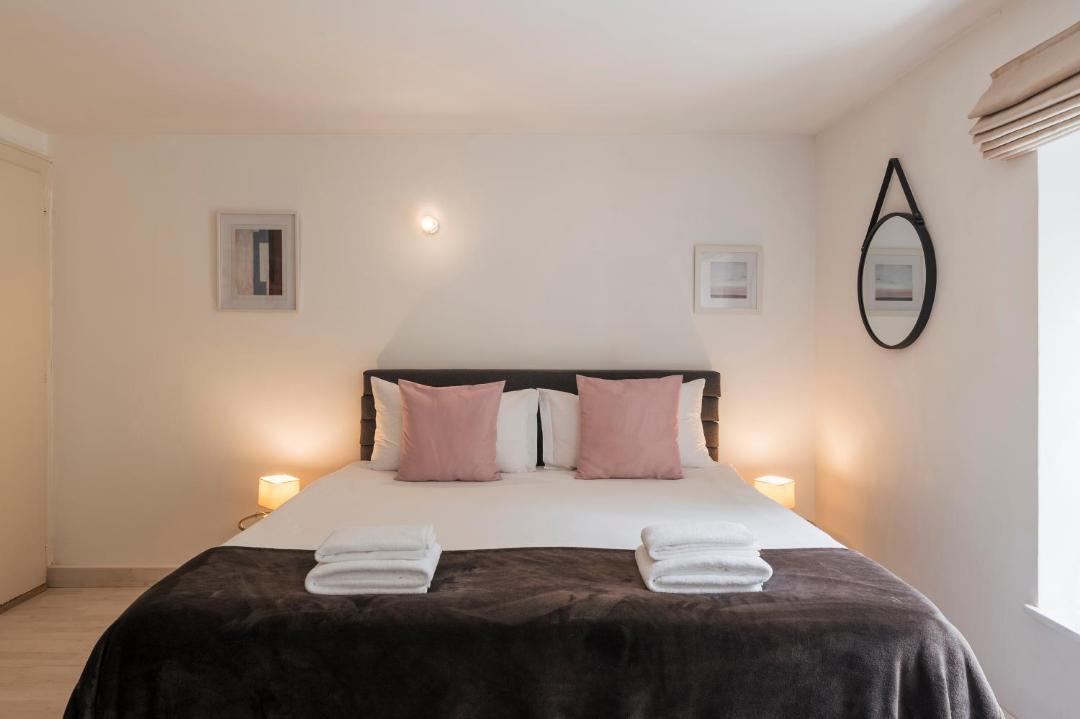 Photo of Bedroom in Duillier