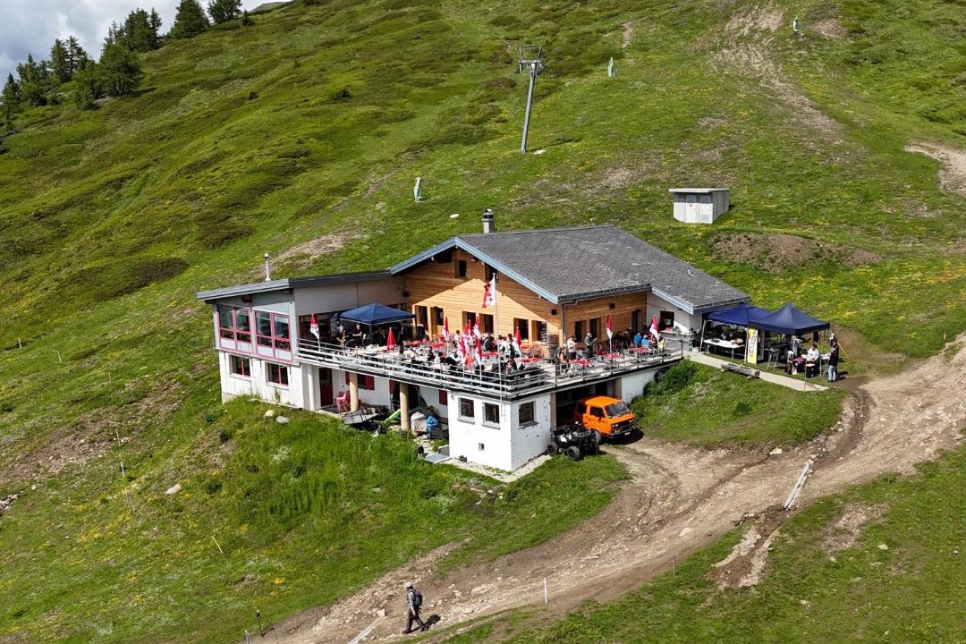 Photo of Others in Termen