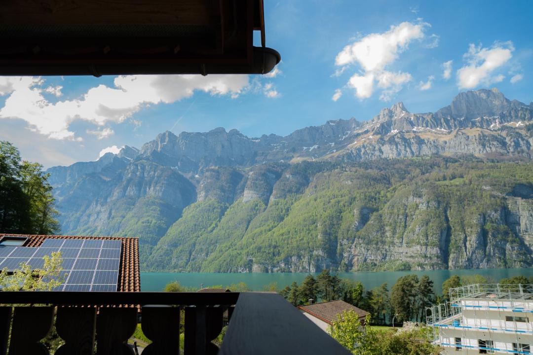 Photo of Others in Quarten