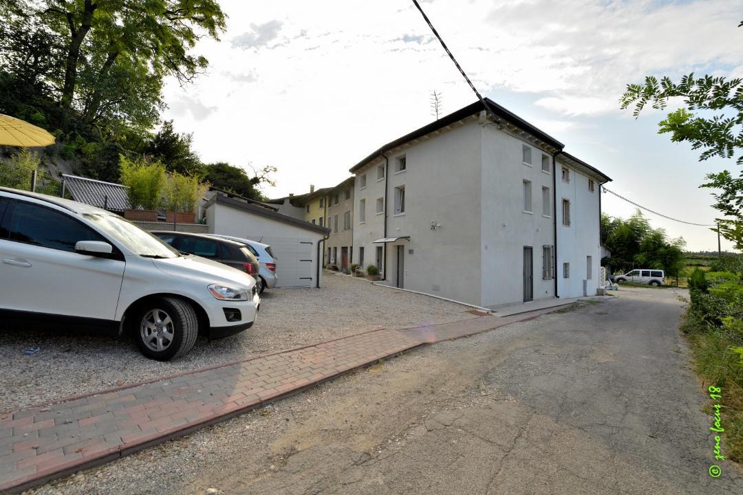 Photo of Others in Castelnuovo del Garda