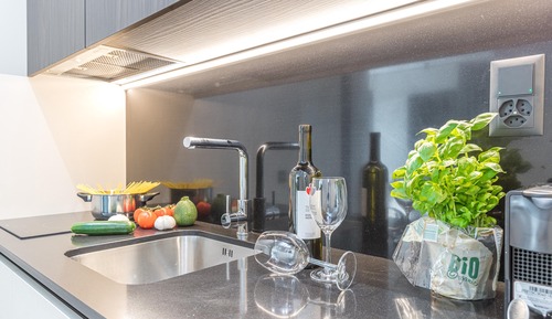 Family Studio, Microwave (ICON H Lugano 504 Suite Micro-Living)