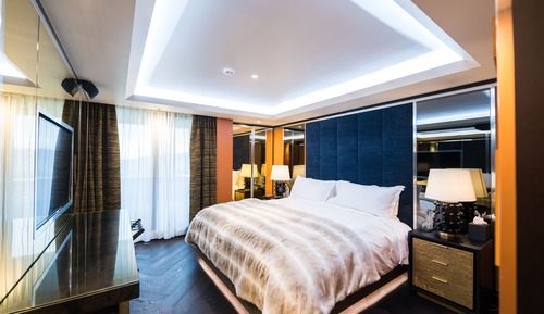 1 Bedroom Come Play Suite with Balcony