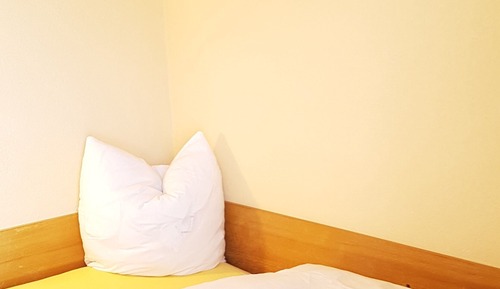 Economy Single Room, Shared Bathroom