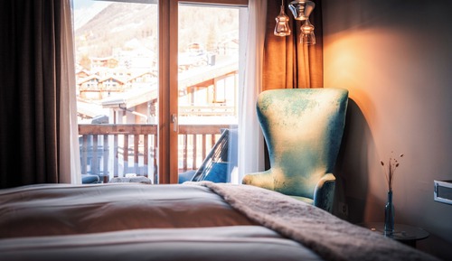 Premium Chic Room