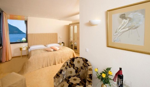 Family Quadruple Room, Balcony, Lake View