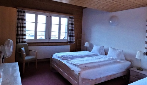 Classic Triple Room, Multiple Beds, Private Bathroom, Mountain View