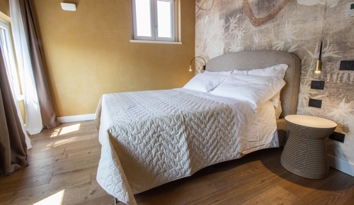 Superior Double Room, City View