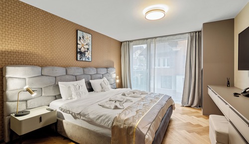 Superior Apartment