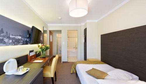Single Room, City View
