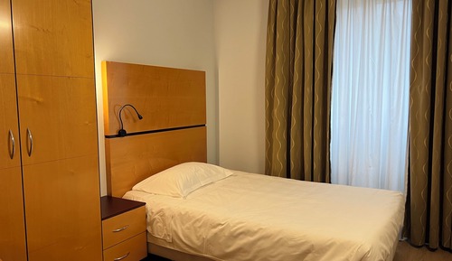 Single Room, 1 Large Twin Bed