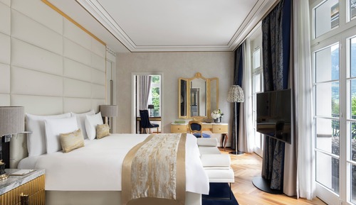 Suite, 1 King Bed