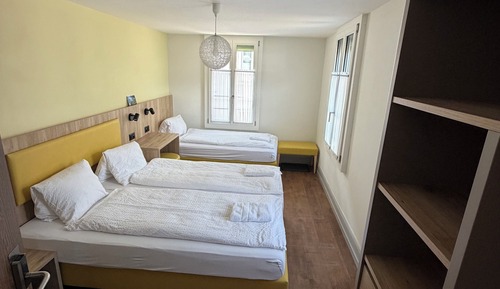 Triple Room, Shared Bathroom
