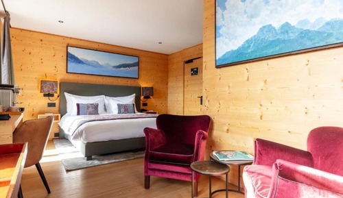 Deluxe Double Room, Balcony, Mountain View