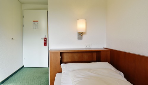 Basic Single Room, 1 Twin Bed