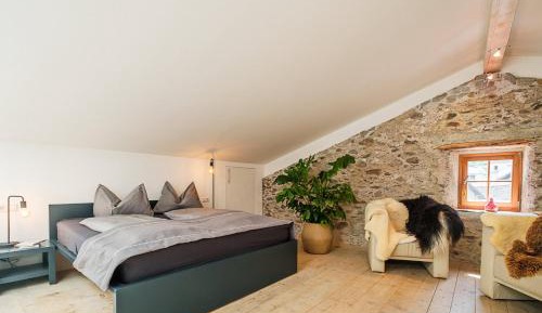 Deluxe Double Room with Shower