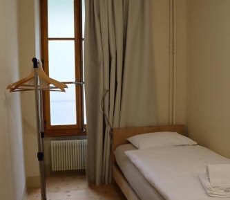 Single Room with Private External Bathroom