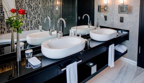 Luxury Living Studio with Kitchenette