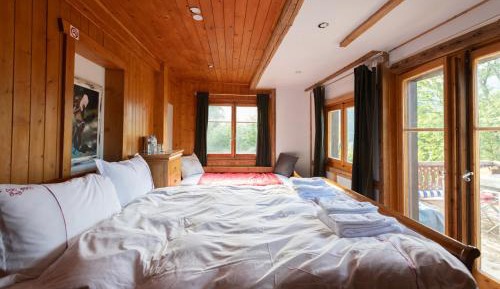 Quadruple Room with Mountain View