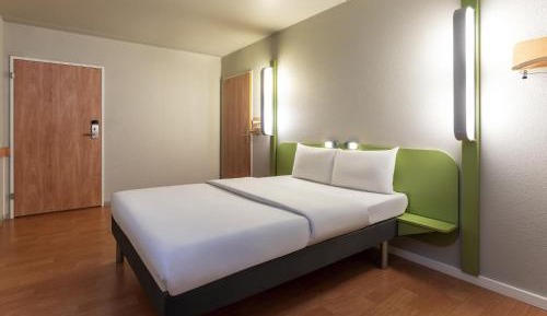 Standard Double Room - Disability Access
