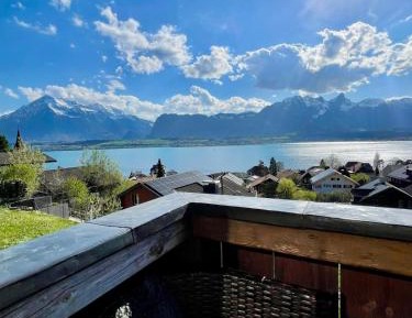 Three-Bedroom Apartment with Lake View