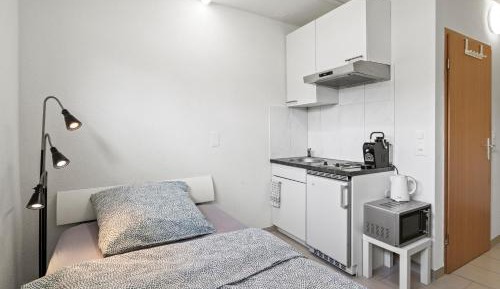 Apartment with Shower