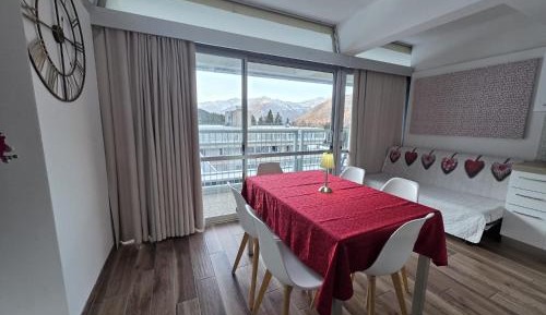 Apartment - Split Level