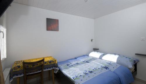Single Room with Shower