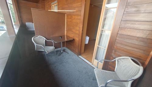 Twin Room with Shared Bathroom and Balcony
