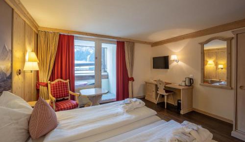 Double Room with partial Eiger View