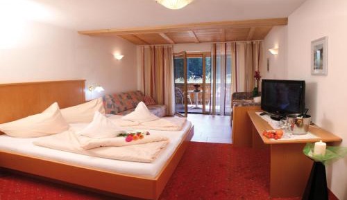 Double Room with Valley View