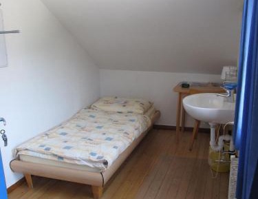 Single Room with Shared Bathroom