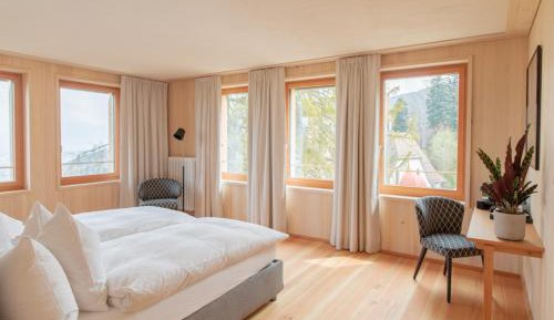 Double Room with Lake View